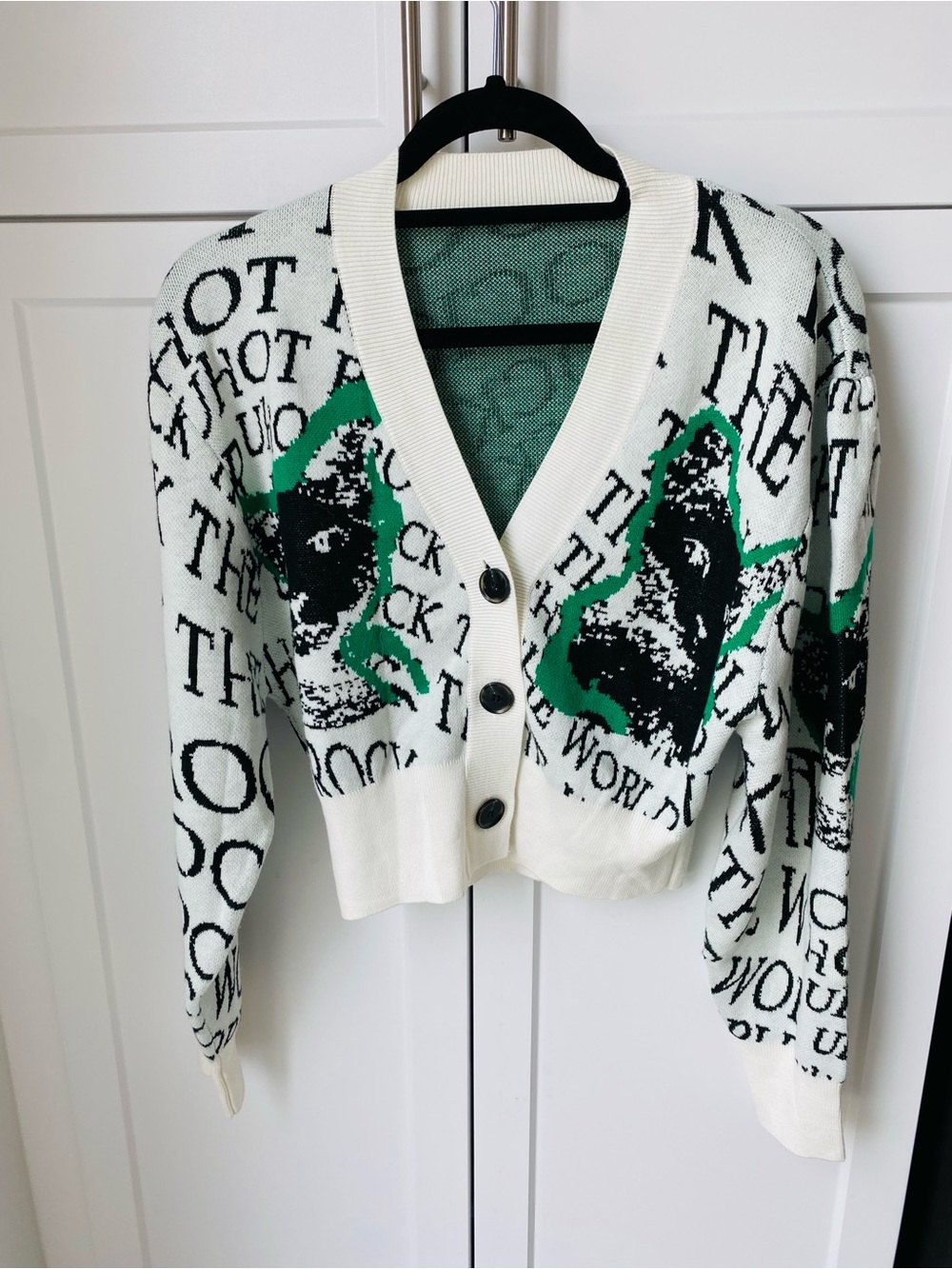 Uhot women’s large cardigan sweater crocodile